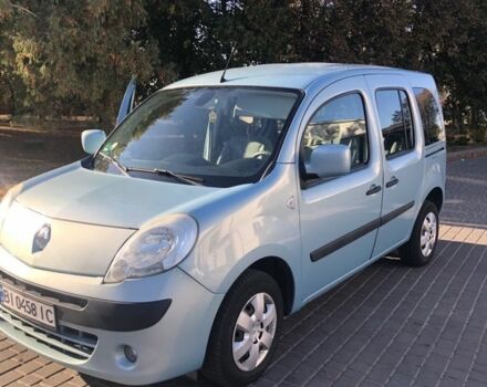 Серый Рено Кенгу, объемом двигателя 1.5 л и пробегом 300 тыс. км за 7650 $, фото 1 на Automoto.ua