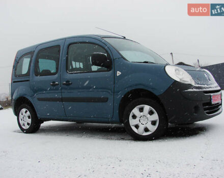 Серый Рено Кенгу, объемом двигателя 1.6 л и пробегом 197 тыс. км за 7400 $, фото 1 на Automoto.ua