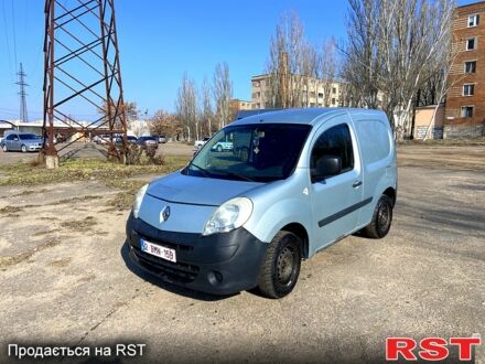 Серый Рено Кенгу, объемом двигателя 1.5 л и пробегом 316 тыс. км за 4000 $, фото 1 на Automoto.ua