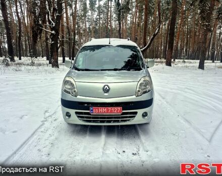 Сірий Рено Кєнгу, об'ємом двигуна 1.6 л та пробігом 241 тис. км за 7500 $, фото 1 на Automoto.ua