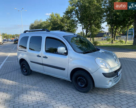 Сірий Рено Кєнгу, об'ємом двигуна 1.5 л та пробігом 230 тис. км за 5700 $, фото 1 на Automoto.ua