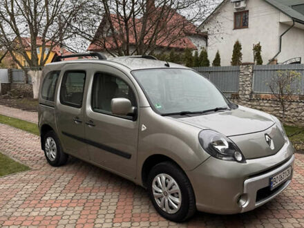Сірий Рено Кєнгу, об'ємом двигуна 1.46 л та пробігом 137 тис. км за 7500 $, фото 1 на Automoto.ua
