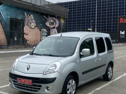 Серый Рено Кенгу, объемом двигателя 1.5 л и пробегом 256 тыс. км за 7650 $, фото 1 на Automoto.ua