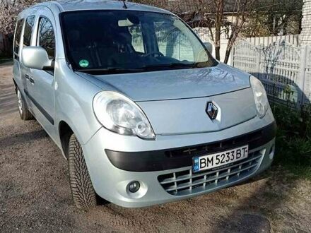 Рено Кєнгу 2011 у Сумах на Automoto.ua Сірий Рено Кєнгу, об'ємом двигуна 1.5 л та пробігом 250 тис. км за 8300 $, фото 1 на Automoto.ua