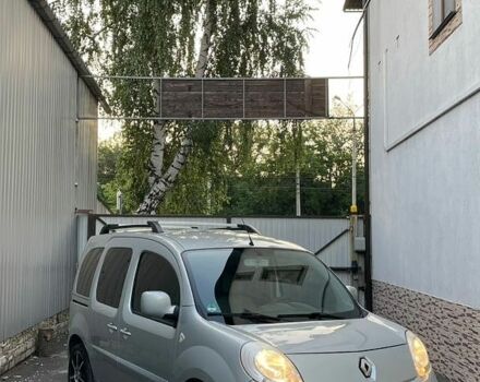Сірий Рено Кєнгу, об'ємом двигуна 1.46 л та пробігом 137 тис. км за 8200 $, фото 1 на Automoto.ua