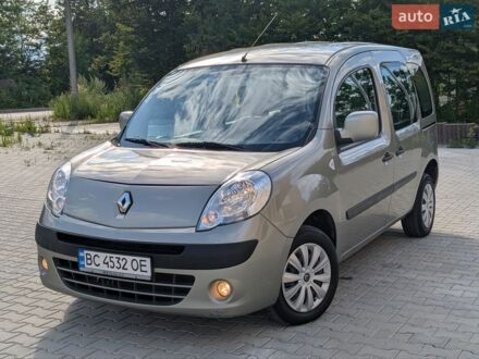 Сірий Рено Кєнгу, об'ємом двигуна 1.5 л та пробігом 239 тис. км за 7800 $, фото 1 на Automoto.ua