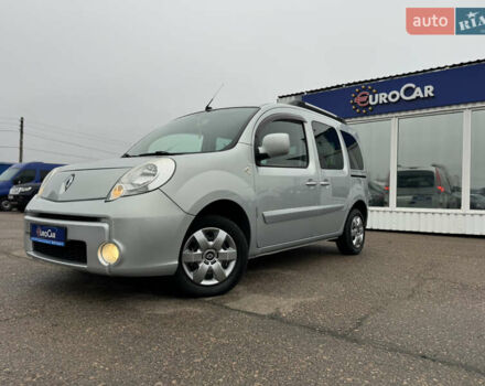 Серый Рено Кенгу, объемом двигателя 1.5 л и пробегом 227 тыс. км за 9500 $, фото 1 на Automoto.ua