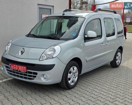 Серый Рено Кенгу, объемом двигателя 1.6 л и пробегом 168 тыс. км за 8999 $, фото 1 на Automoto.ua