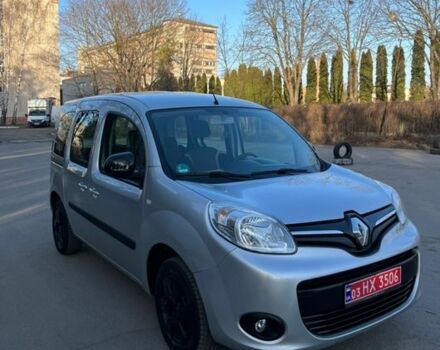 Серый Рено Кенгу, объемом двигателя 1.6 л и пробегом 159 тыс. км за 11700 $, фото 1 на Automoto.ua