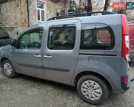 Серый Рено Кенгу, объемом двигателя 1.5 л и пробегом 255 тыс. км за 8250 $, фото 1 на Automoto.ua