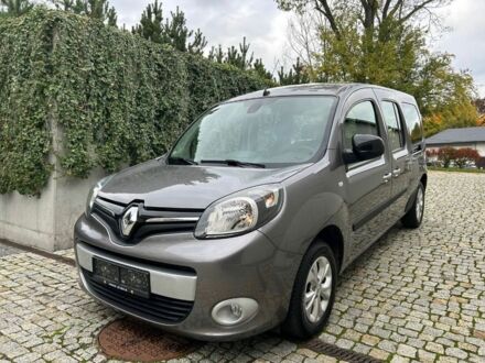 Серый Рено Кенгу, объемом двигателя 1.5 л и пробегом 140 тыс. км за 6400 $, фото 1 на Automoto.ua