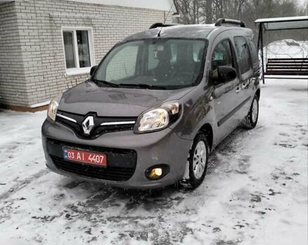 Серый Рено Кенгу, объемом двигателя 1.5 л и пробегом 228 тыс. км за 11300 $, фото 1 на Automoto.ua