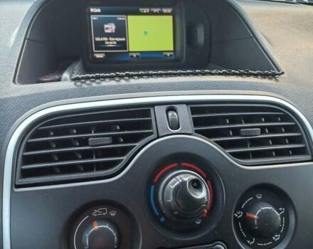 Сірий Рено Кєнгу, об'ємом двигуна 1.5 л та пробігом 315 тис. км за 5950 $, фото 1 на Automoto.ua