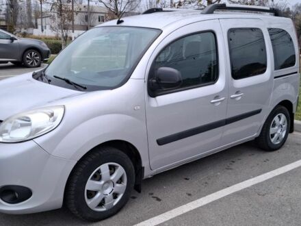 Серый Рено Кенгу, объемом двигателя 1.5 л и пробегом 274 тыс. км за 8200 $, фото 1 на Automoto.ua