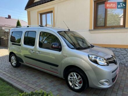 Рено Кенгу 2015 в Дубно на Automoto.ua Серый Рено Кенгу, объемом двигателя 1.5 л и пробегом 215 тыс. км за 13900 $, фото 1 на Automoto.ua
