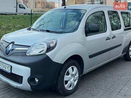 Сірий Рено Кєнгу, об'ємом двигуна 0 л та пробігом 35 тис. км за 10000 $, фото 1 на Automoto.ua