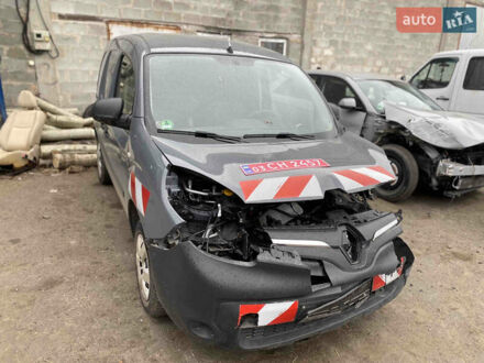 Рено Кєнгу 2021 у Рівному на Automoto.ua Сірий Рено Кєнгу, об'ємом двигуна 0 л та пробігом 35 тис. км за 6699 $, фото 1 на Automoto.ua
