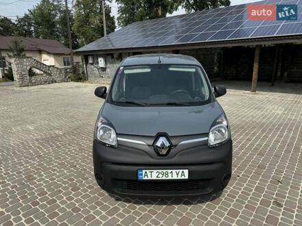 Рено Кенгу 2021 в Калуше на Automoto.ua Серый Рено Кенгу, объемом двигателя 0 л и пробегом 6 тыс. км за 14400 $, фото 1 на Automoto.ua