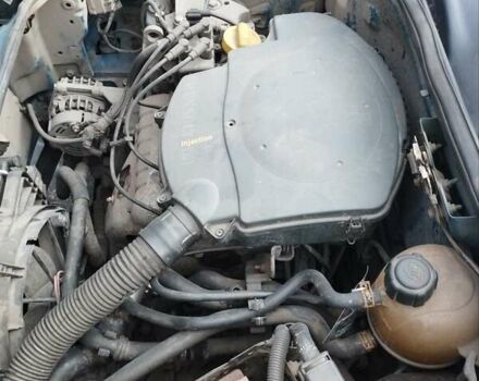 Синій Рено Кєнгу, об'ємом двигуна 1.4 л та пробігом 222 тис. км за 3200 $, фото 5 на Automoto.ua