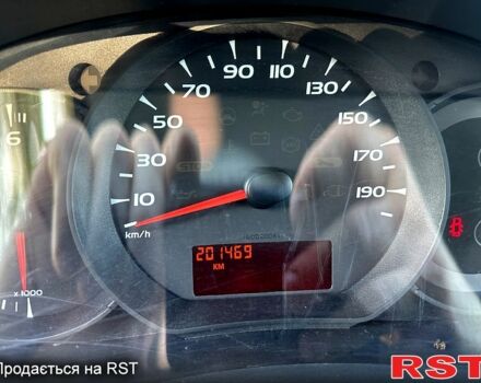 Рено Кенгу 2010 в Одессе на Automoto.ua Синий Рено Кенгу, объемом двигателя 1.5 л и пробегом 202 тыс. км за 7200 $, фото 4 на Automoto.ua