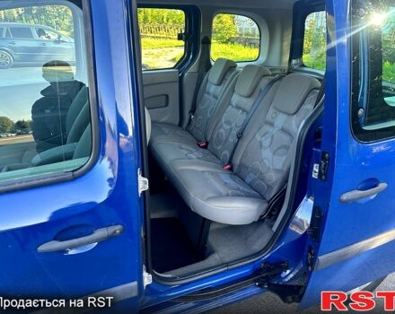 Рено Кенгу 2010 в Одессе на Automoto.ua Синий Рено Кенгу, объемом двигателя 1.5 л и пробегом 202 тыс. км за 7200 $, фото 7 на Automoto.ua