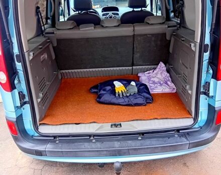 Синій Рено Кєнгу, об'ємом двигуна 1.5 л та пробігом 240 тис. км за 7500 $, фото 3 на Automoto.ua