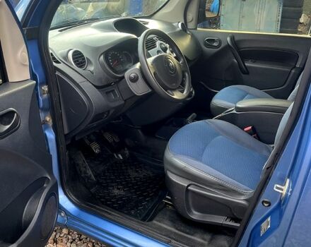 Синий Рено Кенгу, объемом двигателя 1.5 л и пробегом 290 тыс. км за 8100 $, фото 7 на Automoto.ua