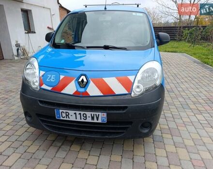 Рено Кєнгу 2013 у Хмельницькому на Automoto.ua Синій Рено Кєнгу, об'ємом двигуна 0 л та пробігом 42 тис. км за 4800 $, фото 6 на Automoto.ua