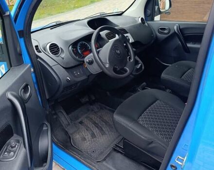 Рено Кєнгу 2013 у Хмельницькому на Automoto.ua Синій Рено Кєнгу, об'ємом двигуна 0 л та пробігом 42 тис. км за 4800 $, фото 8 на Automoto.ua