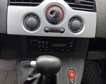 Рено Кєнгу 2013 у Хмельницькому на Automoto.ua Синій Рено Кєнгу, об'ємом двигуна 0 л та пробігом 42 тис. км за 4800 $, фото 9 на Automoto.ua