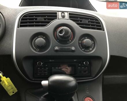 Синій Рено Кєнгу, об'ємом двигуна 0 л та пробігом 37 тис. км за 6900 $, фото 14 на Automoto.ua