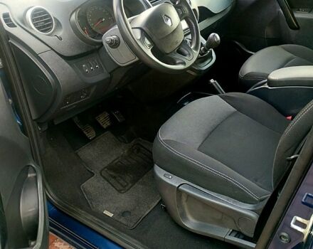 Синий Рено Кенгу, объемом двигателя 1.5 л и пробегом 247 тыс. км за 11990 $, фото 10 на Automoto.ua