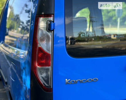 Синий Рено Кенгу, объемом двигателя 1.46 л и пробегом 202 тыс. км за 5299 $, фото 50 на Automoto.ua