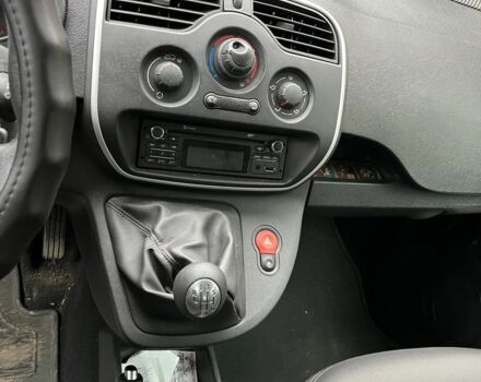 Синий Рено Кенгу, объемом двигателя 1.2 л и пробегом 1 тыс. км за 8900 $, фото 6 на Automoto.ua