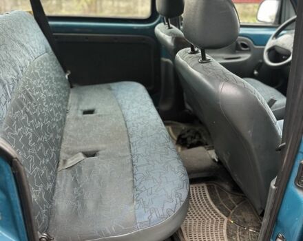 Синий Рено Кенгу, объемом двигателя 1.2 л и пробегом 147 тыс. км за 1700 $, фото 6 на Automoto.ua