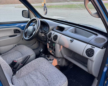 Синий Рено Кенгу, объемом двигателя 1.5 л и пробегом 275 тыс. км за 3400 $, фото 9 на Automoto.ua