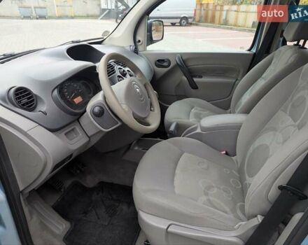 Синій Рено Кєнгу, об'ємом двигуна 1.6 л та пробігом 207 тис. км за 7400 $, фото 17 на Automoto.ua