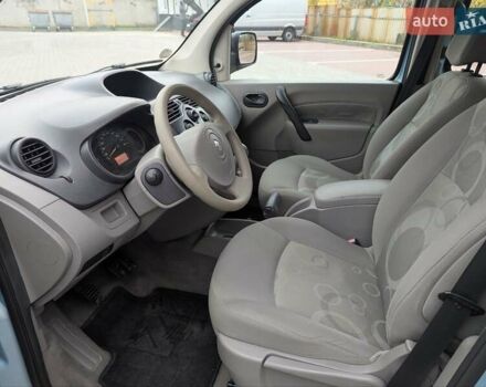 Синій Рено Кєнгу, об'ємом двигуна 1.6 л та пробігом 207 тис. км за 7400 $, фото 13 на Automoto.ua