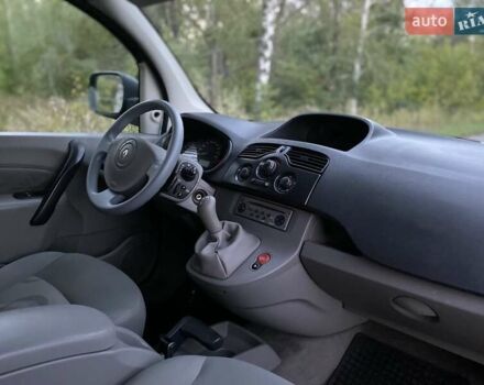 Синій Рено Кєнгу, об'ємом двигуна 1.6 л та пробігом 184 тис. км за 7000 $, фото 26 на Automoto.ua