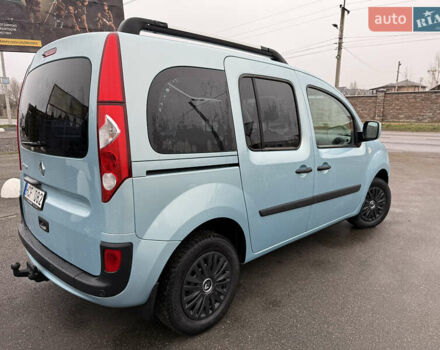 Синий Рено Кенгу, объемом двигателя 1.6 л и пробегом 124 тыс. км за 8200 $, фото 6 на Automoto.ua