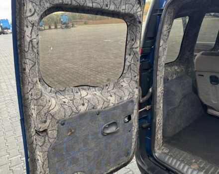 Рено Кенгу 2008 в Черновцах на Automoto.ua Синий Рено Кенгу, объемом двигателя 1.5 л и пробегом 306 тыс. км за 4750 $, фото 20 на Automoto.ua