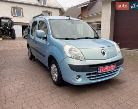 Рено Кенгу 2008 в Бучаче на Automoto.ua Синий Рено Кенгу, объемом двигателя 1.6 л и пробегом 219 тыс. км за 7150 $, фото 1 на Automoto.ua