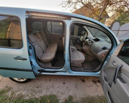 Рено Кенгу 2008 в Новоселица на Automoto.ua Синий Рено Кенгу, объемом двигателя 1.5 л и пробегом 240 тыс. км за 4500 $, фото 7 на Automoto.ua