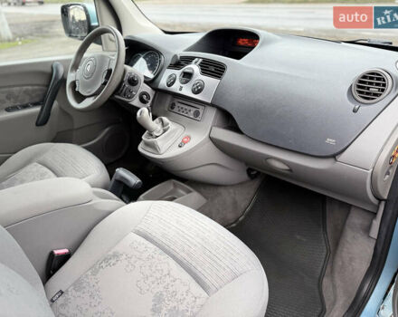 Синий Рено Кенгу, объемом двигателя 1.6 л и пробегом 124 тыс. км за 8200 $, фото 15 на Automoto.ua