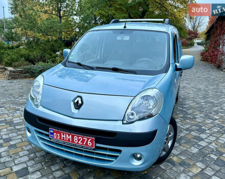 Синий Рено Кенгу, объемом двигателя 1.6 л и пробегом 205 тыс. км за 8550 $, фото 3 на Automoto.ua