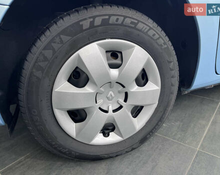 Синий Рено Кенгу, объемом двигателя 1.6 л и пробегом 160 тыс. км за 7500 $, фото 37 на Automoto.ua