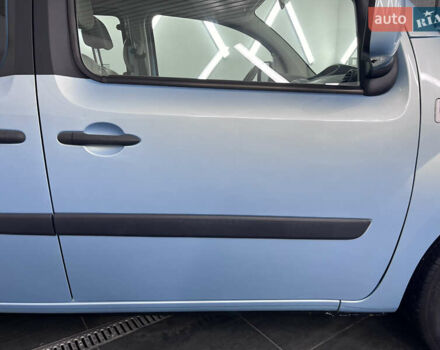 Синій Рено Кєнгу, об'ємом двигуна 1.6 л та пробігом 160 тис. км за 7300 $, фото 34 на Automoto.ua