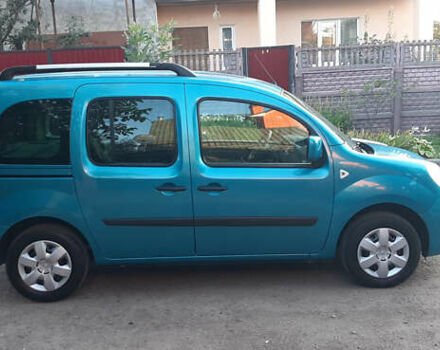 Синий Рено Кенгу, объемом двигателя 1.6 л и пробегом 233 тыс. км за 7750 $, фото 9 на Automoto.ua