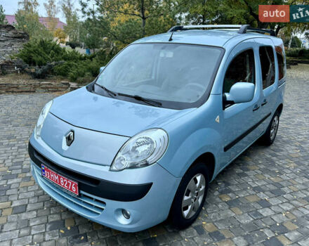 Синий Рено Кенгу, объемом двигателя 1.6 л и пробегом 205 тыс. км за 8550 $, фото 2 на Automoto.ua