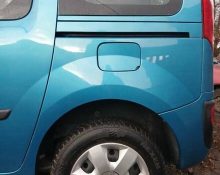 Синий Рено Кенгу, объемом двигателя 1.6 л и пробегом 220 тыс. км за 6850 $, фото 12 на Automoto.ua